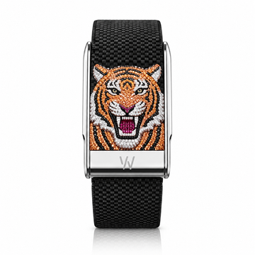 Roaring Tiger Diamond WHOOP 5.0 case set with moissanite – front view – Zius Jewels