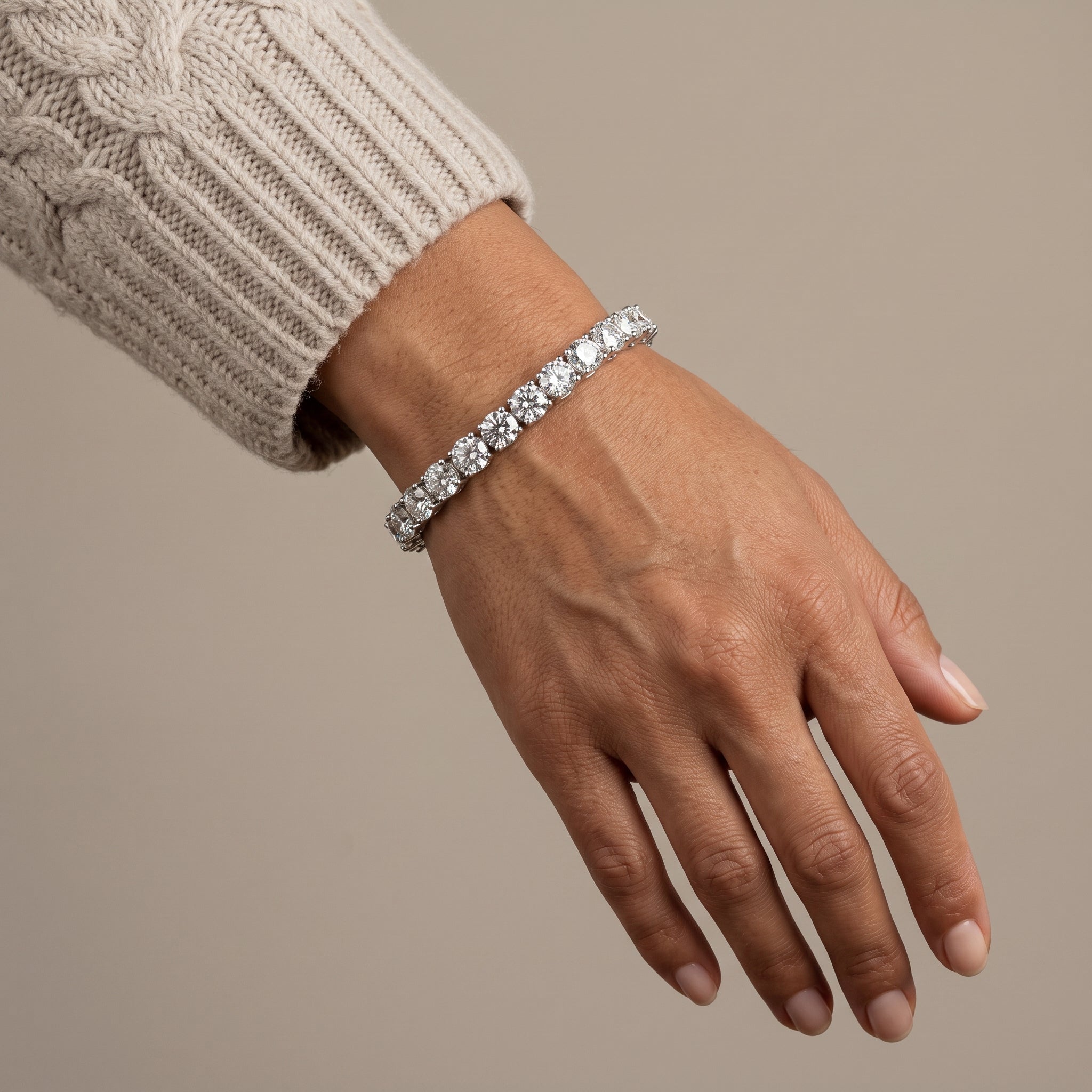White Gold Round Moissanite Tennis Bracelet
