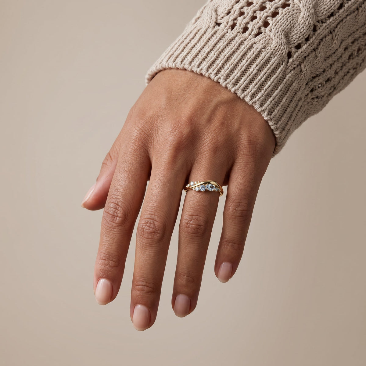 Oval & Round Curved Moissanite Band Ring, view 5