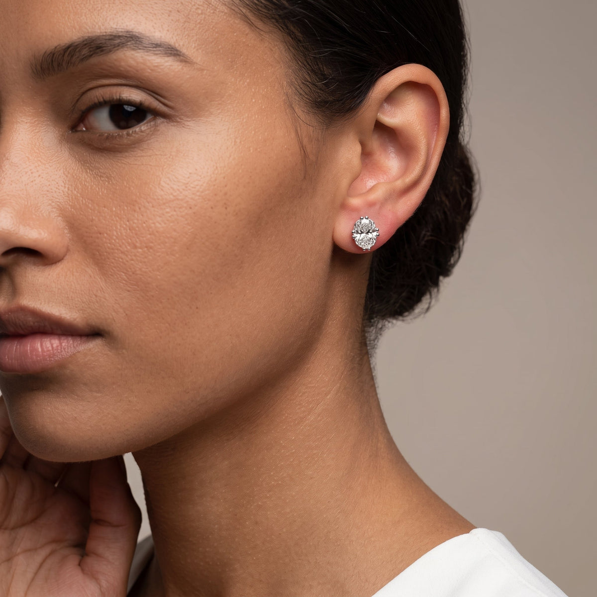 White Metal Oval Cut Moissanite Stud Earrings