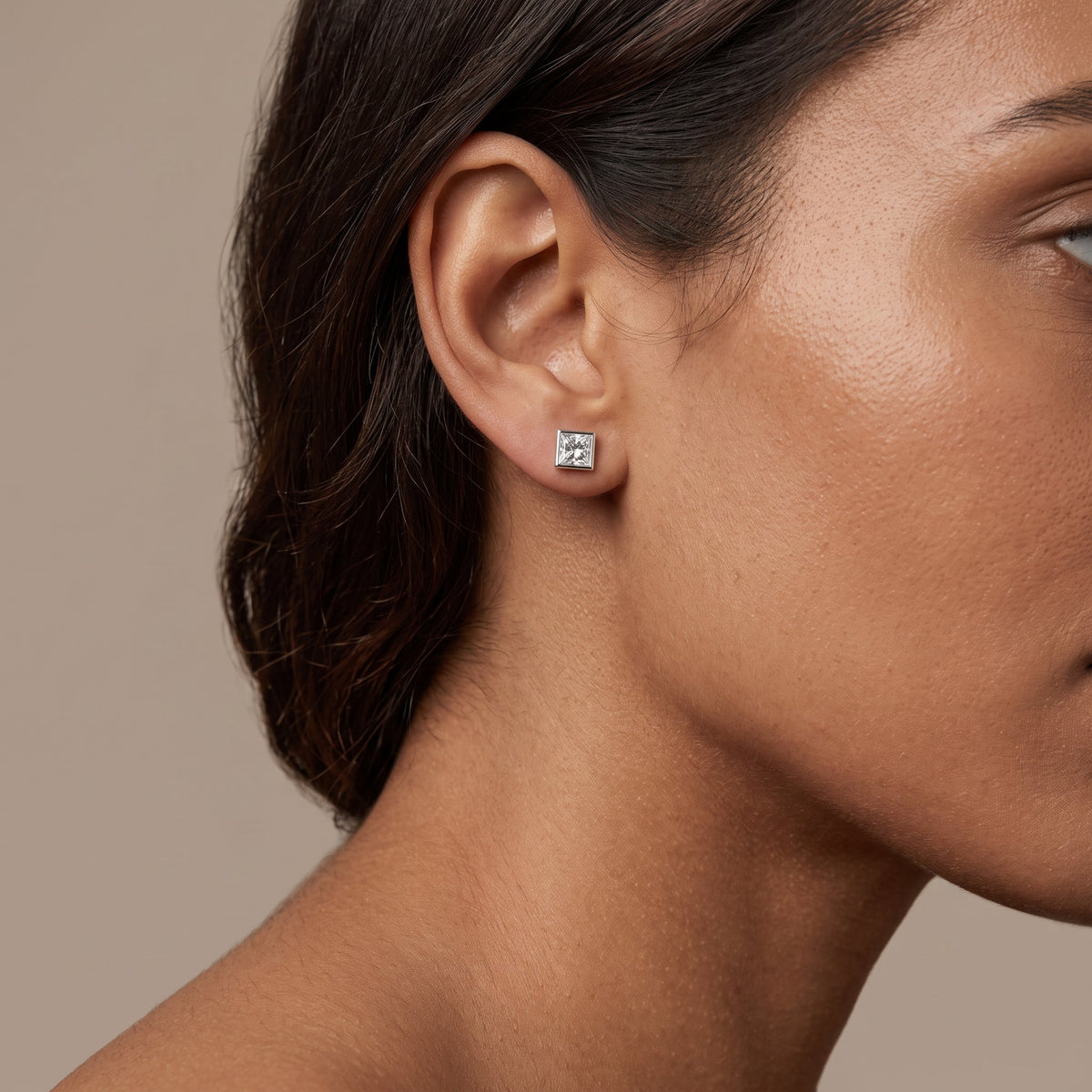 White Metal Princess Cut Moissanite Stud Earrings