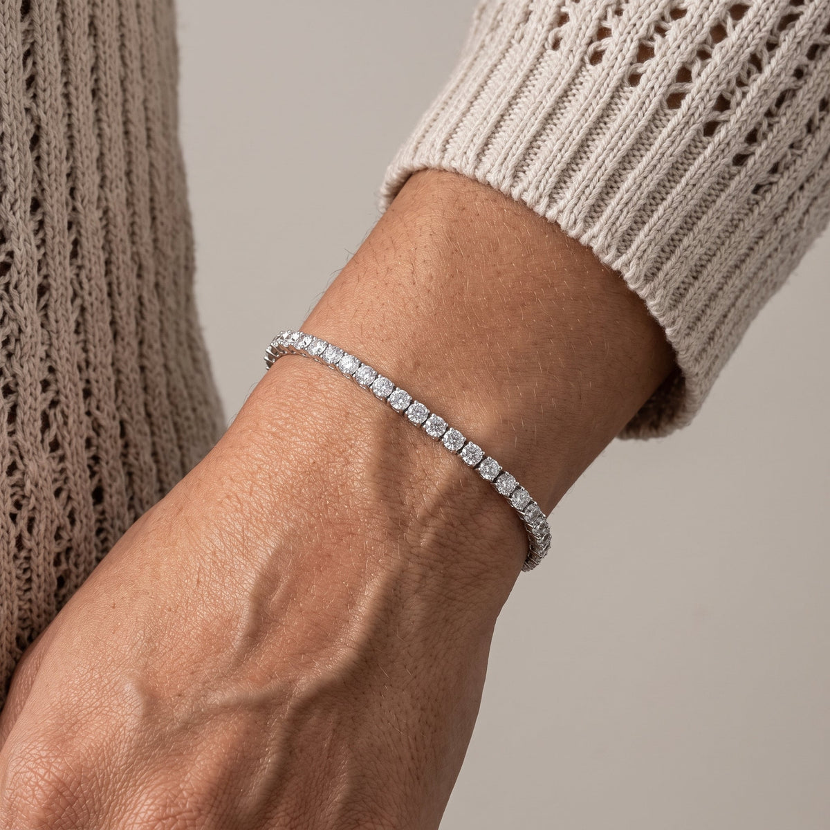White Gold Round Moissanite Tennis Bracelet