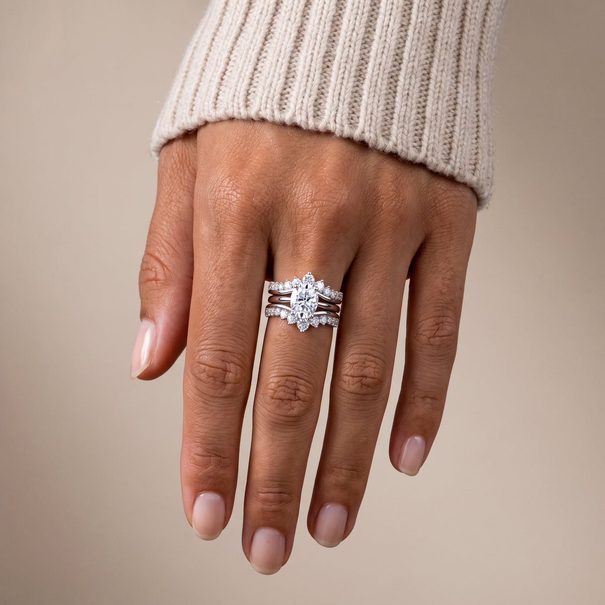 White Metal Oval Cut Moissanite Bridal Ring Set