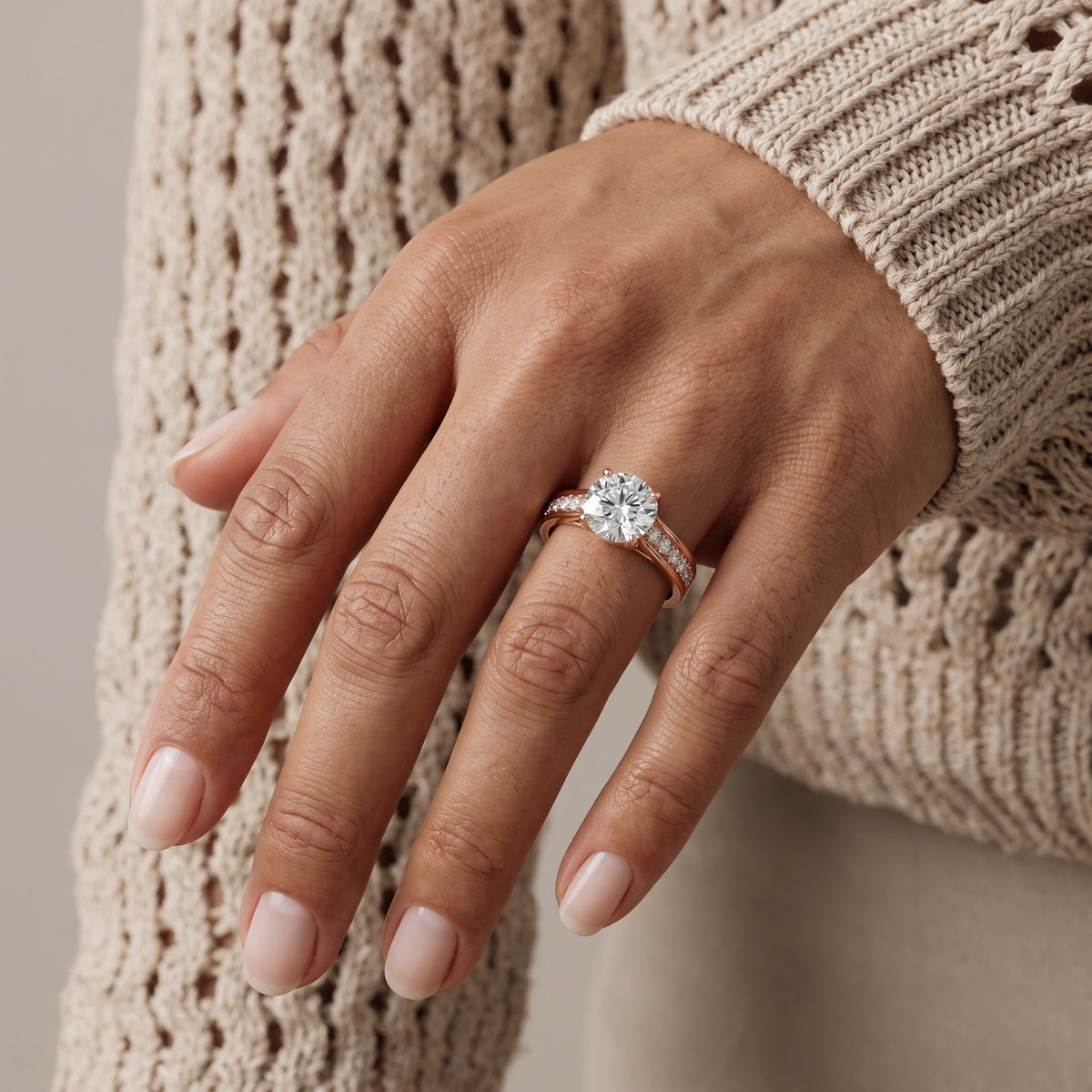 Rose Gold Round Cut Moissanite Engagement Ring