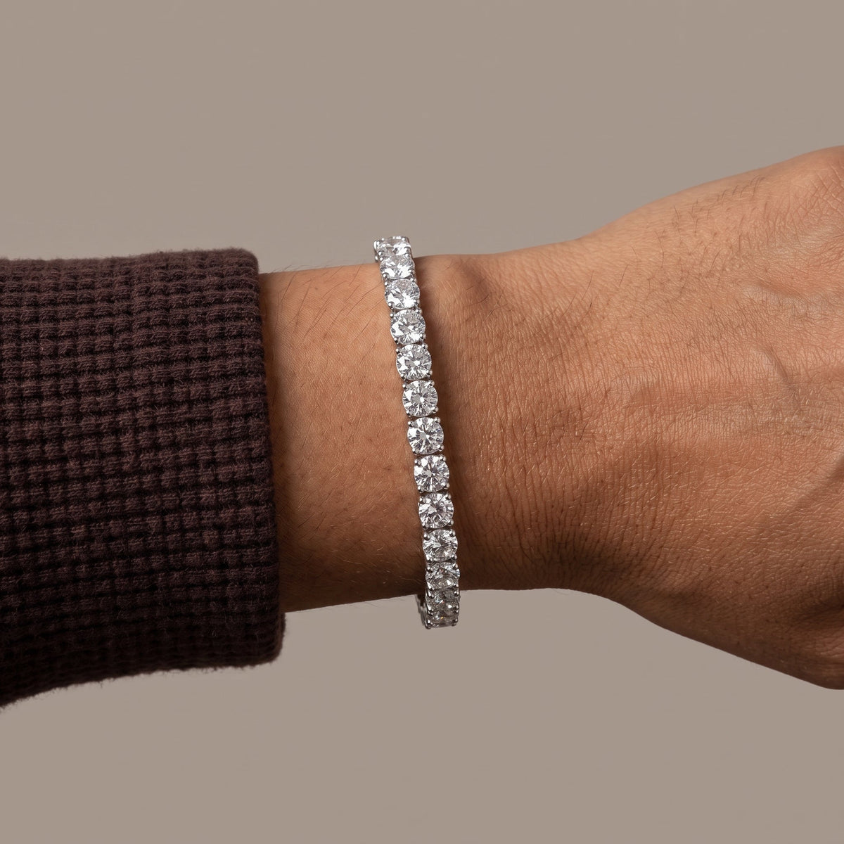White Round Cut Moissanite Tennis Bracelet
