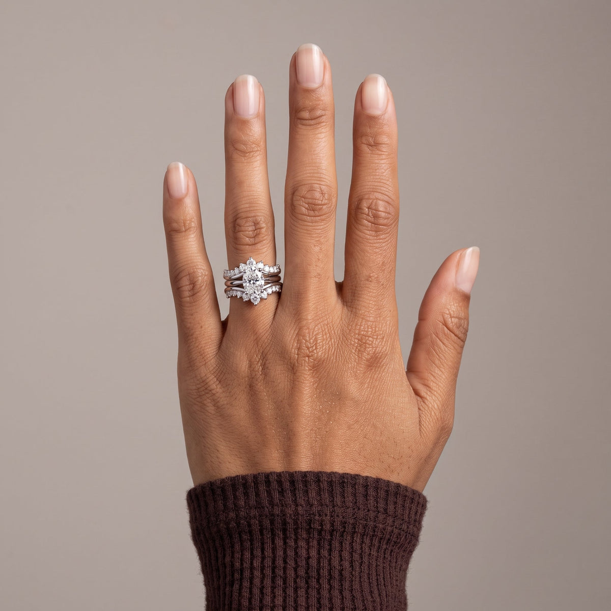 White Metal Oval Cut Moissanite Bridal Ring Set