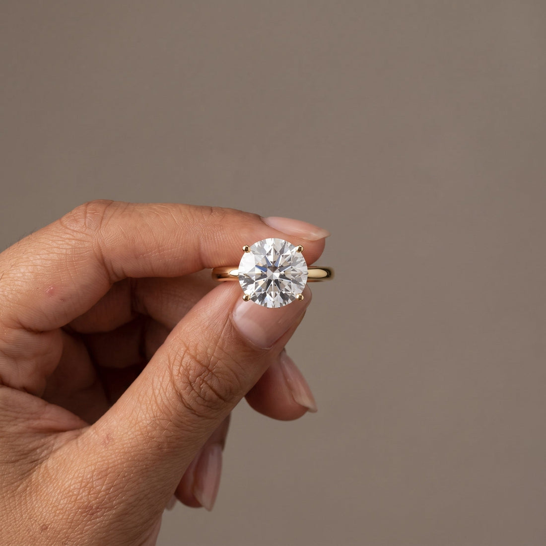 Yellow Gold Round Cut Solitaire Engagement Ring