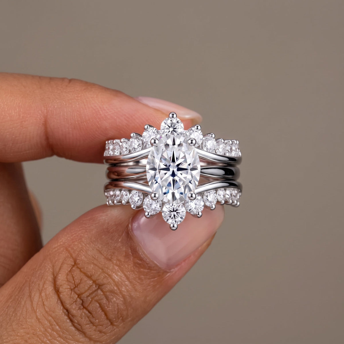 White Metal Oval Cut Moissanite Bridal Ring Set