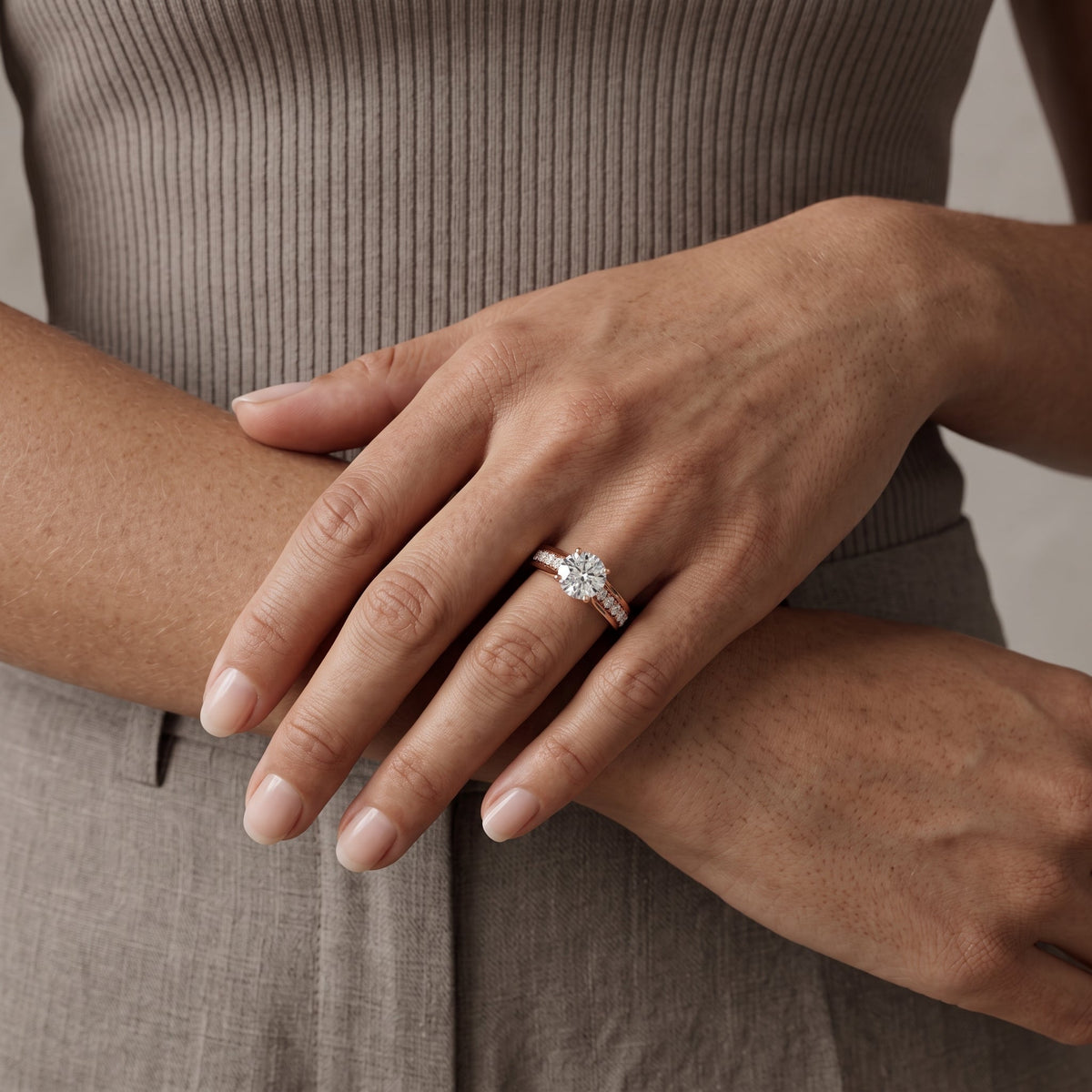 Rose Gold Round Cut Moissanite Engagement Ring
