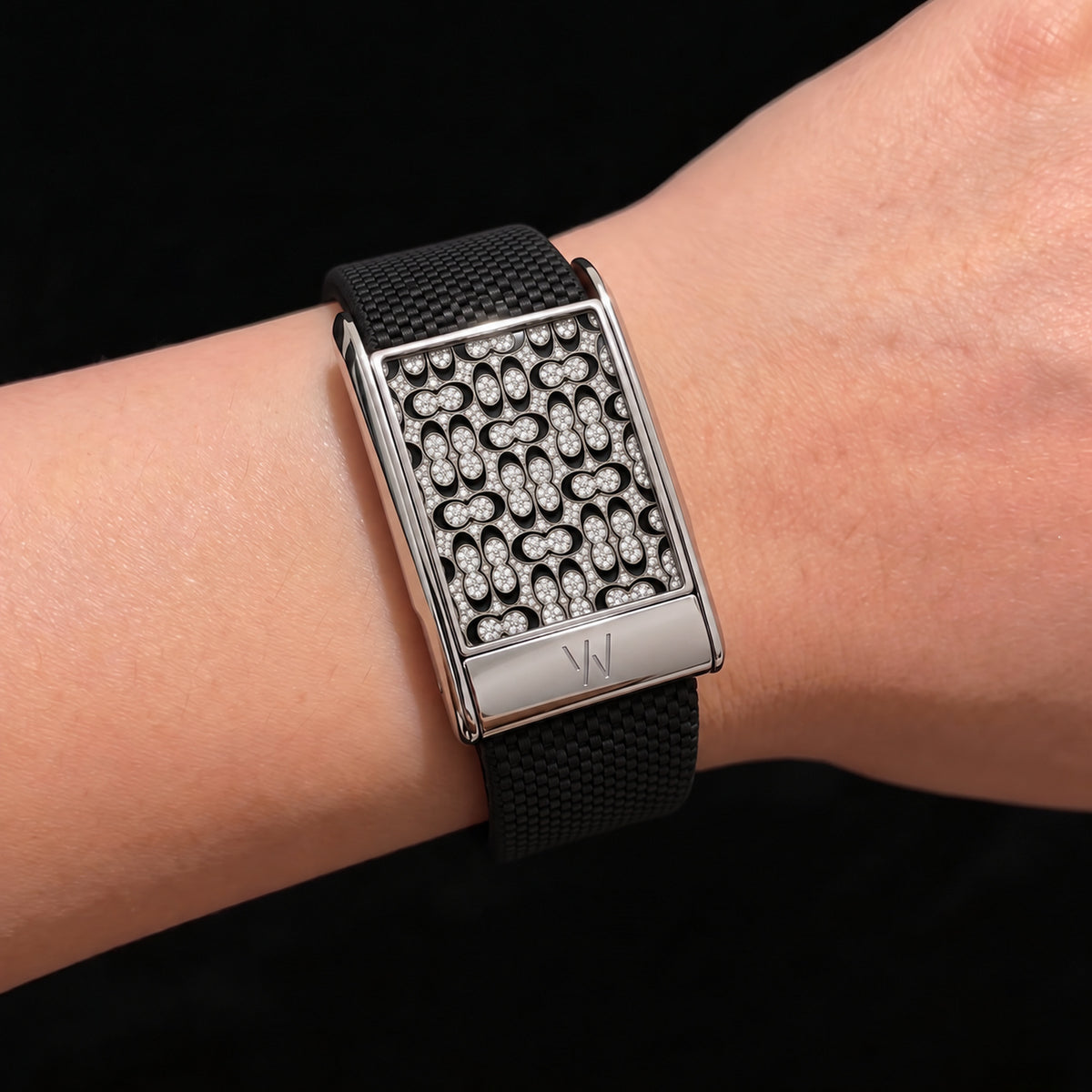 Black Ornamental Lattice Diamond WHOOP 5.0 case set with moissanite – front view – Zius Jewels